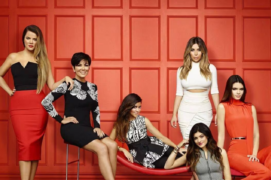 les Kardashian en tenu complémentaire